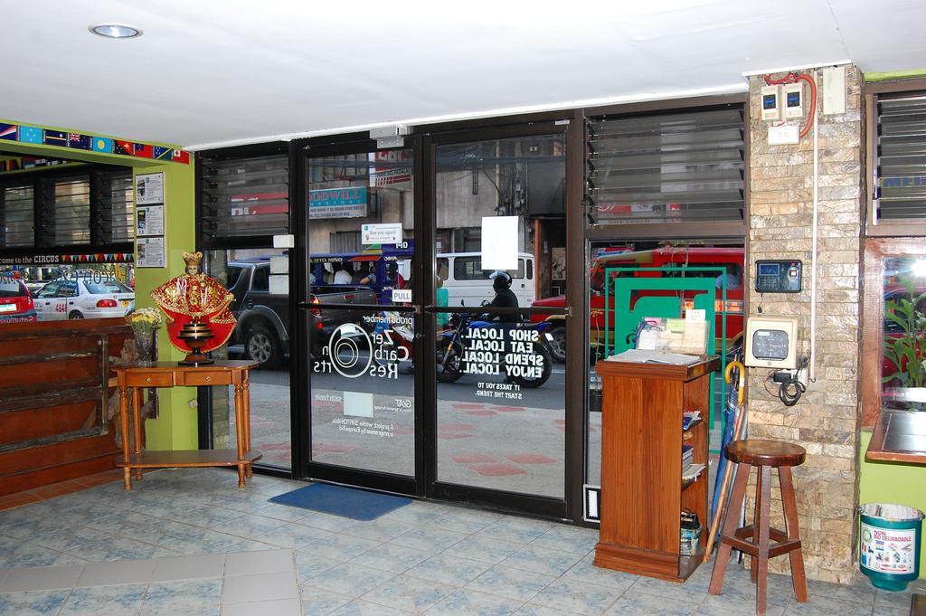 Hotel Cebu Elicon House Extérieur photo