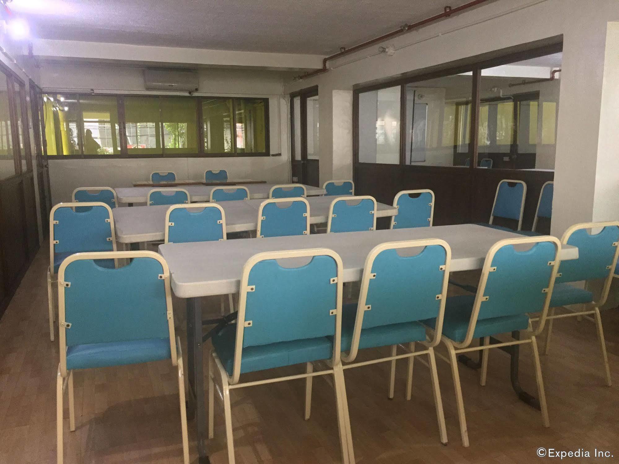 Hotel Cebu Elicon House Extérieur photo
